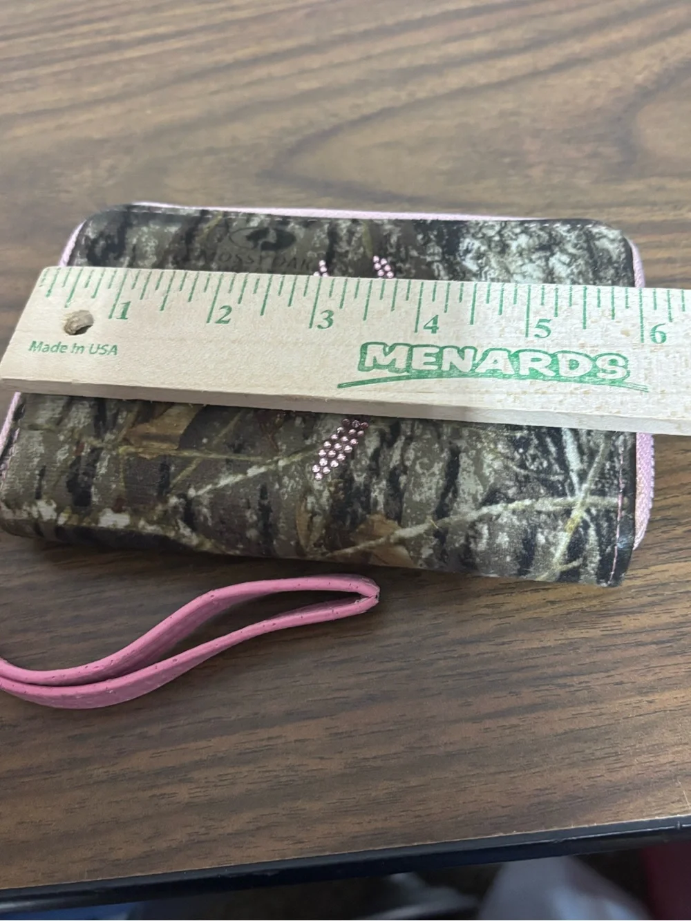 Browning Buckmark Mossy Oak Camo Wristlet Wallet with Pink Accents 6x4 pink trim